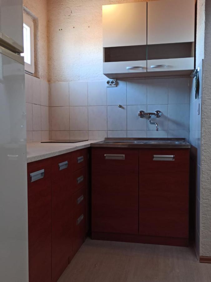 Apartments Hella Вир Екстериор снимка