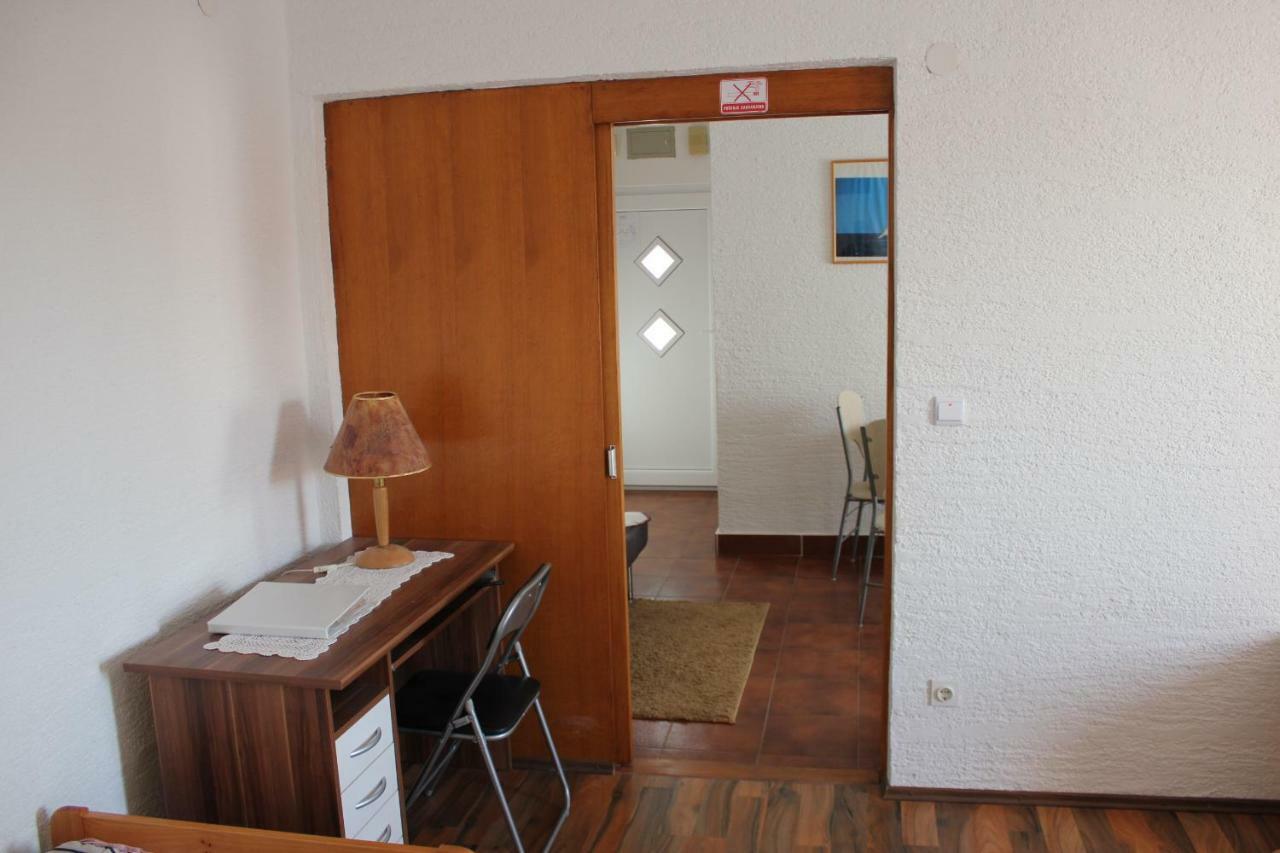 Apartments Hella Вир Екстериор снимка