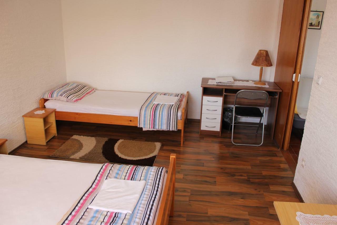 Apartments Hella Вир Екстериор снимка