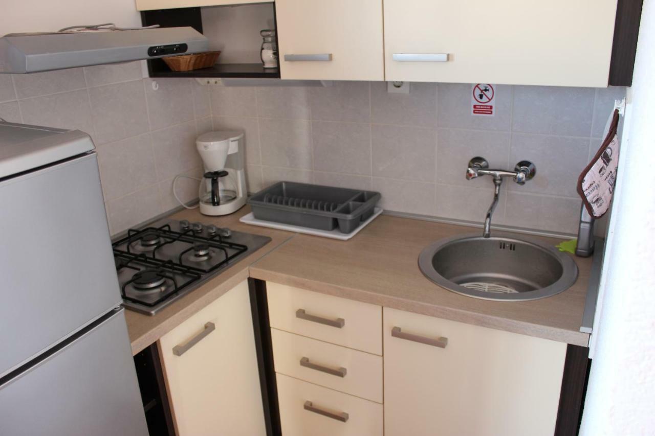 Apartments Hella Вир Екстериор снимка