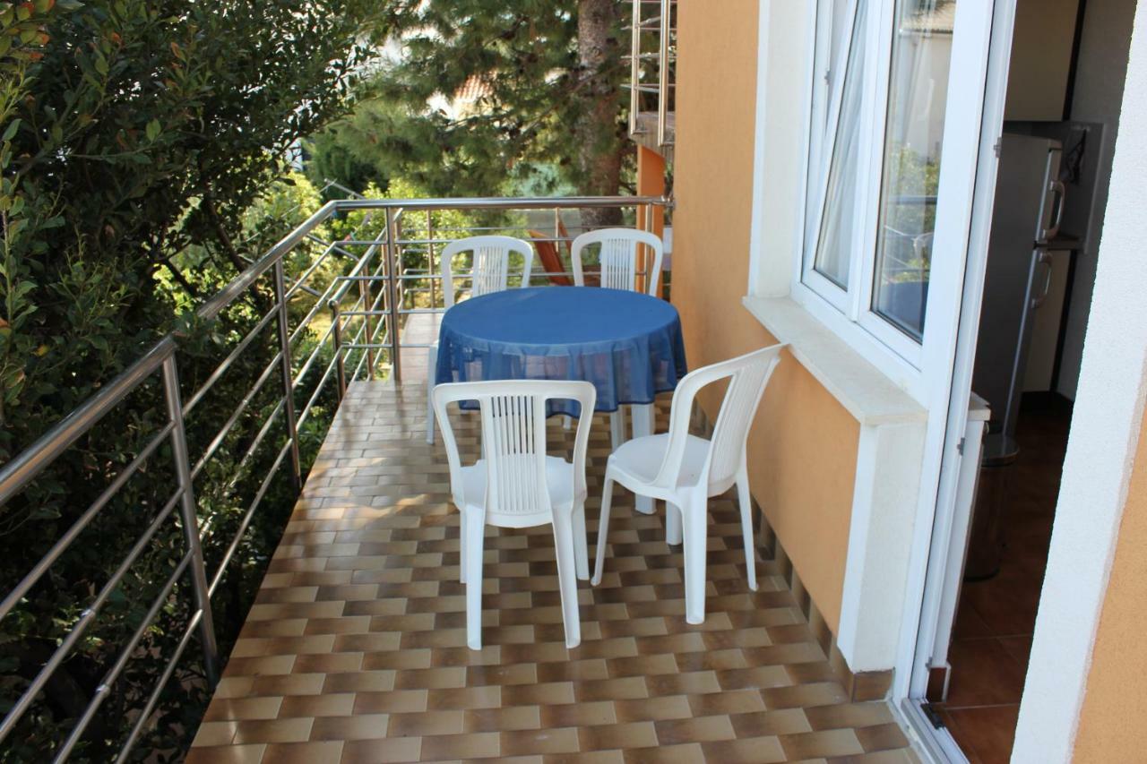 Apartments Hella Вир Екстериор снимка